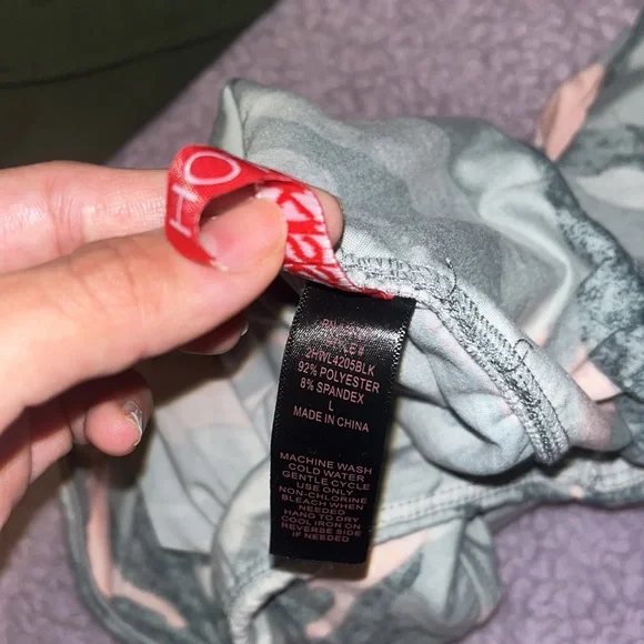 2 pair of leggings - Picture 5 of 5